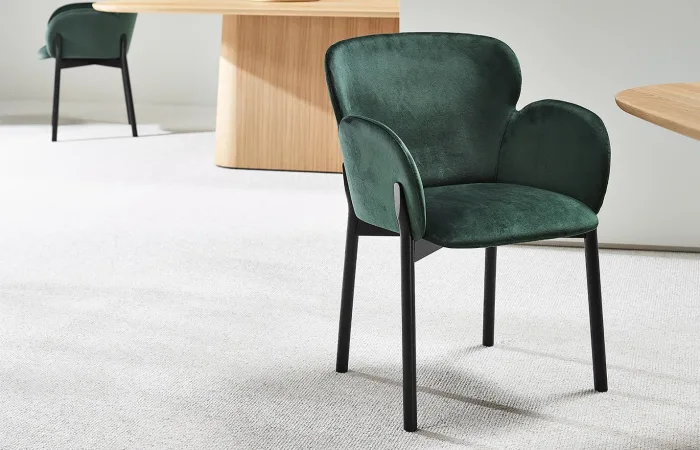 Ginger 37 armchair ls3