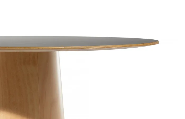 Pov 463 dining table 2