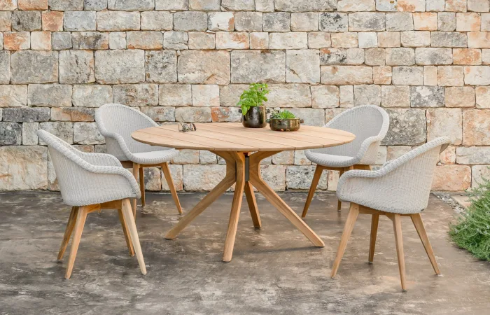 noa dining table lifestyle
