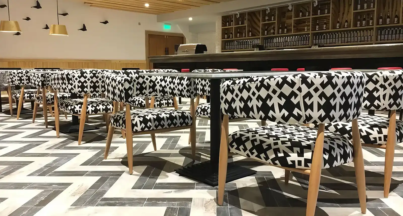 In the hide restaurant proj 16 1
